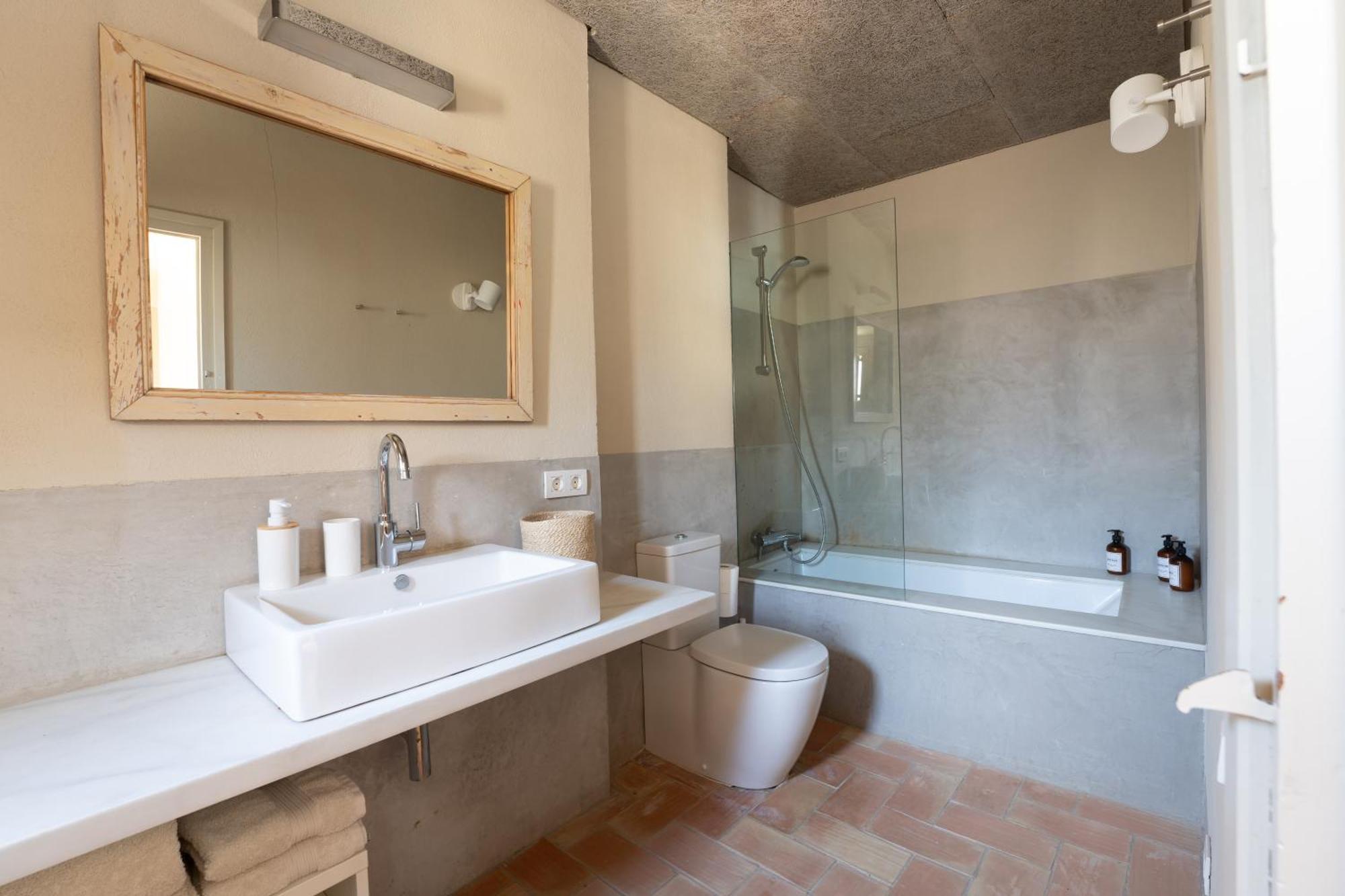 Deco - Casa Castell De Peratallada Eksteriør billede